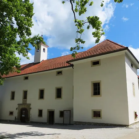 Grad Tustanj