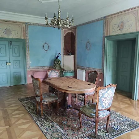 Grad Tustanj Moravce