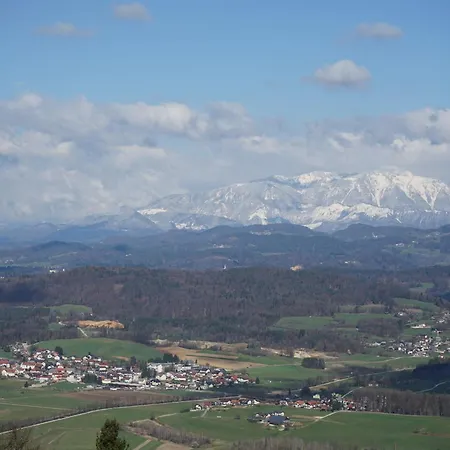 Grad Tustanj Moravce