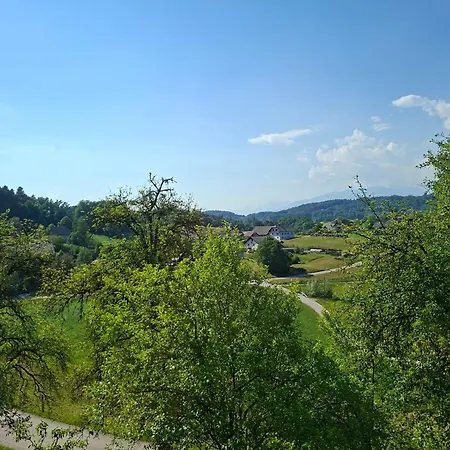 Grad Tustanj