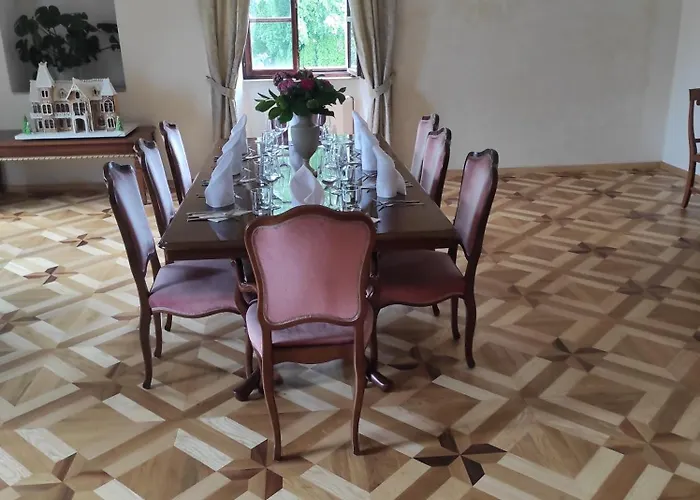 Grad Tustanj Bed & Breakfast Moravce