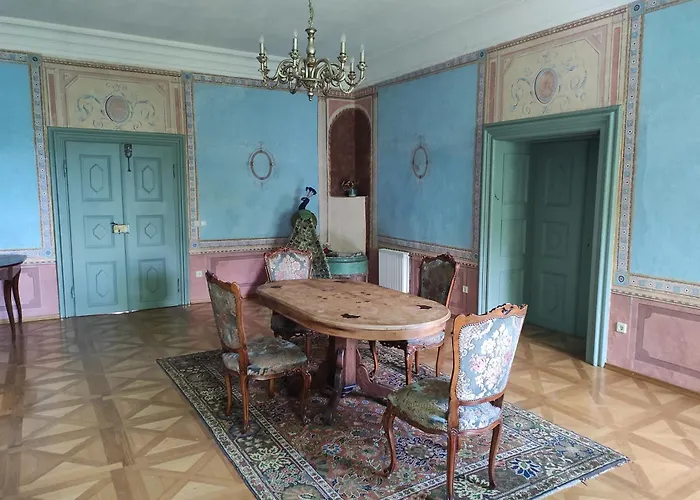 Grad Tustanj Moravce